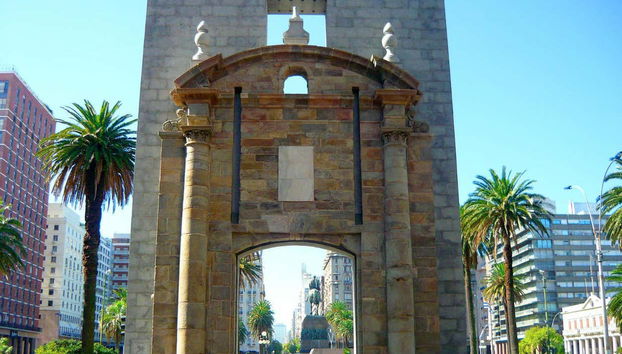 Puerta de la Ciudadela