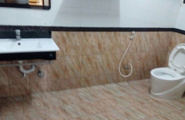 Aston Hotel Suites - Foto 11