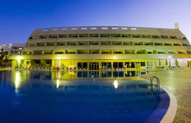 Apartamentos Pirámides - Photo 1