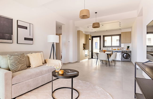 Sanders Eduardovich Limassol - Foto 24