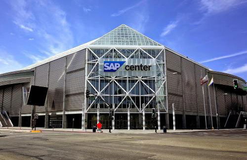 Stunning Oasis Retreat Pool Hot Tub SF Bay - Photo 39