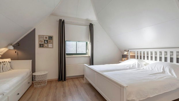 Dutch Beach Hideaway w/ Parking - Foto 2, Habitación