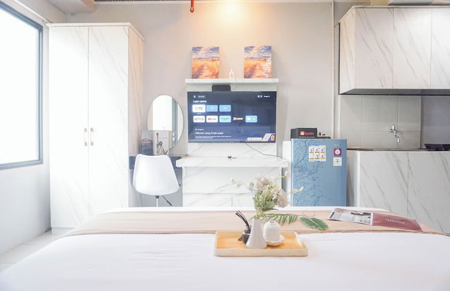 Cozy And Homey Studio At Riverdale Apartment - Photo 3