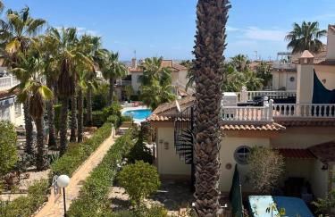 Schönes ruhiges Rooftop Apartment mit großer Dachterrasse - Foto 8