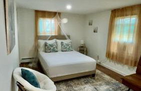 Spacious 4BR home w 2BA, a workspace & king bed! - Foto 52