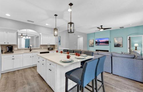 Luxurious 7BR Home Near DisneyPoolTheatreGame Room - Foto 35