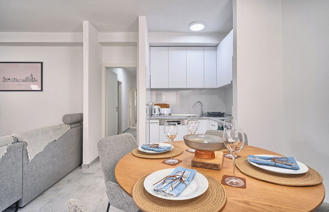 A1-luxury apt w big Balcony, 4 min Walk to Beach - Foto 20