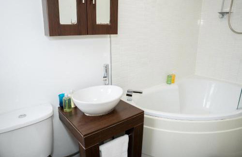 Imagination by Olauda SA - 3 bed House with Free Parking - Foto 27