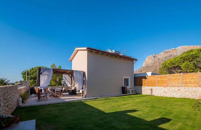 Gorgeous Villa with Garden - Stavros Beach - Foto 22