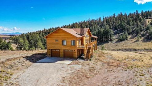 New! Beautiful, Spacious Modern Home on a Large Acreage - Peaks & Prairies Retreat - Foto 5