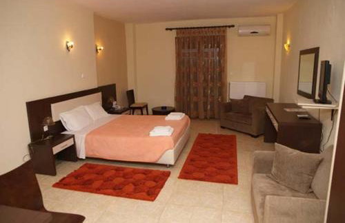 Hotel Panorama - Photo 43