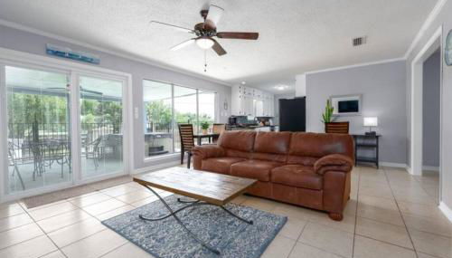 The Breezy Blue View with hot tub and pool - Foto 5