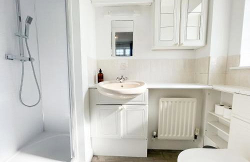 Opulent 5 bedroom Retreat with Hot tub and Entertainment - Foto 20