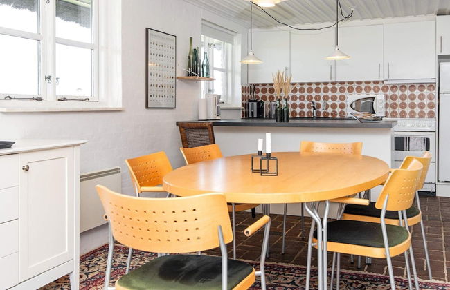 7 Person Holiday Home in Ulfborg - Foto 12