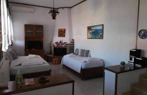 Feel at Home - Photo 15