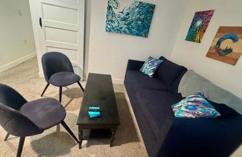 Artsy Platt Park Apartment Guest Suite for 4, QUICK Mountain Access! - Foto 7