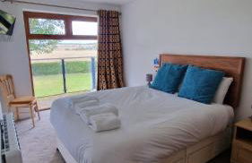 Rutland Point apartment Perfect for contractors plenty of parking - Foto 18