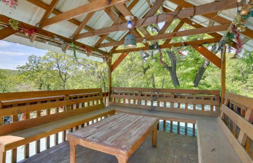 Serene Green Forest Hideaway with Spacious Yard - Foto 19