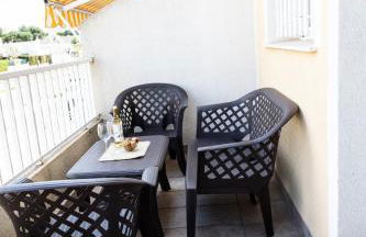 Townhouse with terraces and communal pool - Photo 5