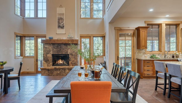 Grays Crossing by Avantstay Stunning 4bdr Cabin - Foto 4, Habitación