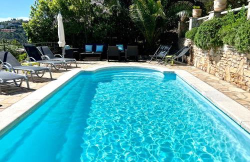 Espectaculares vistas al mar en chalet con piscina - Foto 20