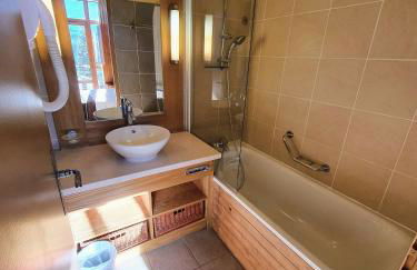 Appartement Premium à Flaine, altitude 1740 m, 8 à 10 personnes, au pied des pistes, piscine, jacuzzi, sauna, hammam et salle de sport - Foto 17