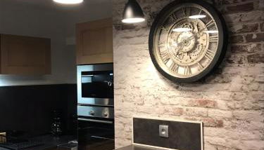 la licorne { T2 tous confort} centre ville - Foto 5