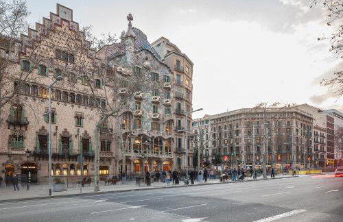 Moderno Apartamento en el Corazón de Barcelona - Photo 3