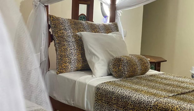 Lux Suites Tembo Court Apartments - Foto 5, Habitación