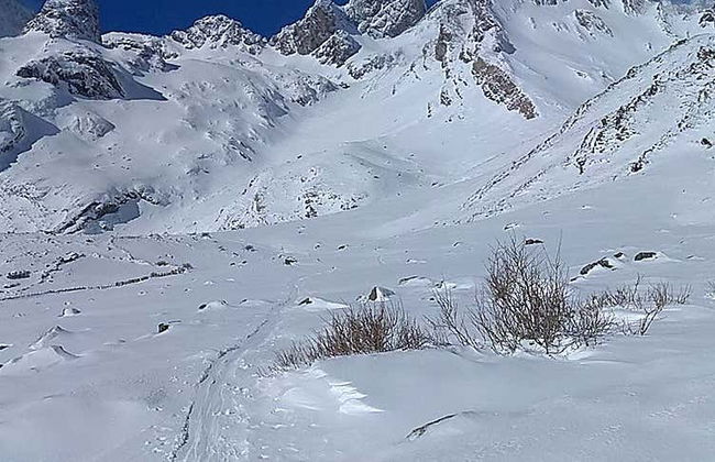 Meicin Valley Snowshoeing Tour - Photo 1