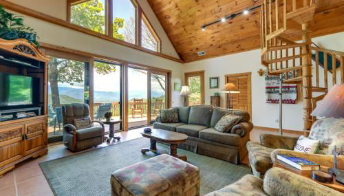 Almond Vacation Rental with Mountain Views! - Foto 5