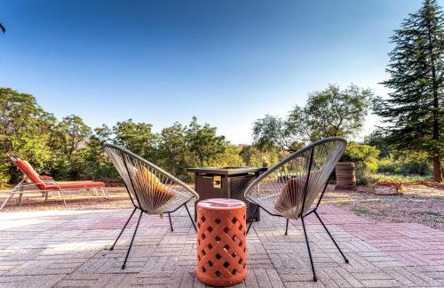 Outdoor Entertaining Space: Sedona Mtn-View Home - Foto 34