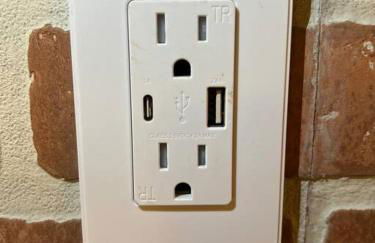 Enchanting and comfy urban cottage with renovated rustic den by Como Park & MN State Fair - Foto 18