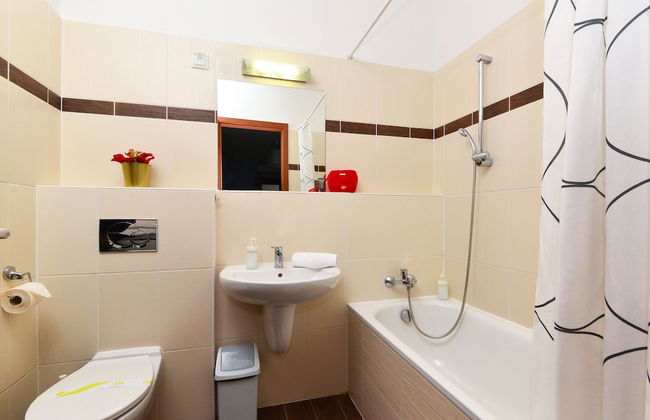 Lord Residence - Photo 47