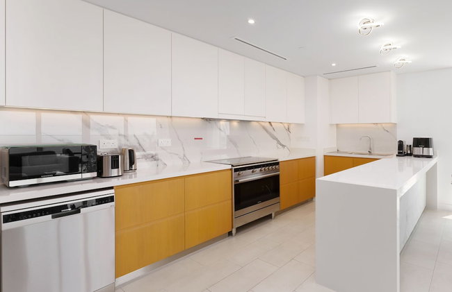 Maison Privee - Seaside JBR Living w/ Open Sea & Bluewaters Views - Foto 16