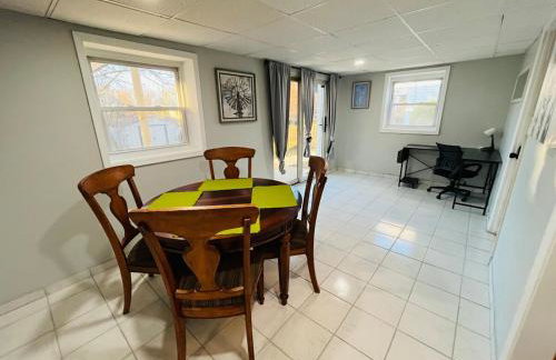 Private 1st Floor Unit near Balt City and John Hopkin - Foto 18