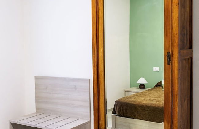 2-bed Apt With Stunning Lake Como Views & Terrace - Foto 2