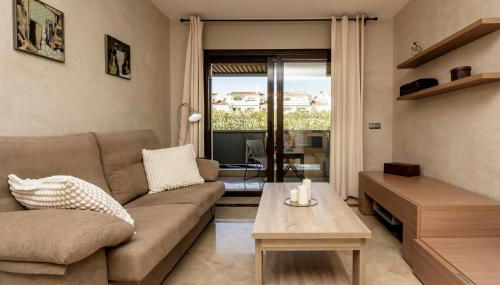 La Duquesa Port & Beach Retreat 106 - Photo 3