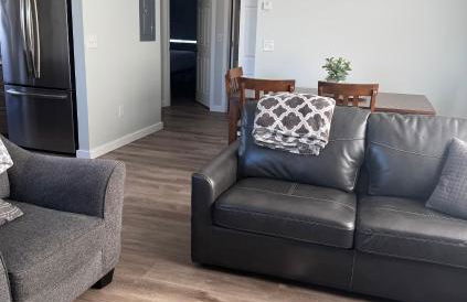 City Retreat, 2bdrm near Airport - Photo 9