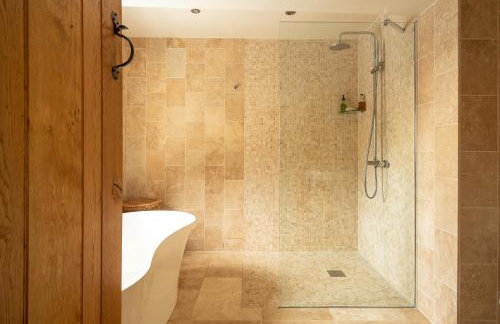 Woodpecker Loft at Millfields Farm Cottages - Photo 14