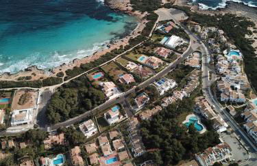 Apartamento con piscina y playa - Foto 17