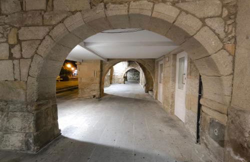 Muros sobre el puerto - Photo 46