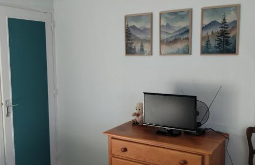 "Chez Vivi" logement 7 p classé 3 étoiles dans une belle maison au calme avec grande terrasse, balcon indépendant et wifi gratuite - Photo 9