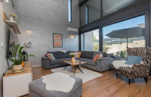 Gorgeous Home In Vrgorac With Wifi - Foto 4