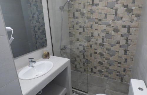 Natashas Apartments - Photo 13