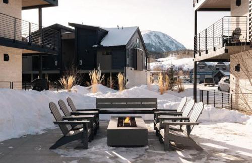 Riverfront Patio - Hot Tub - Luxe Silverthorne - Foto 39