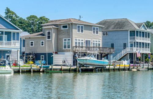 Diving Duck - Waterfront home w Hot tub & Boat dock & King Bed - Foto 5