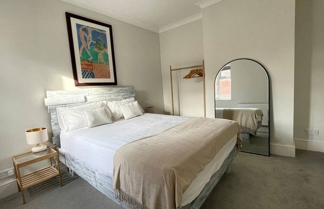 Stunning Beach House At Southsea, Portsmouth - Photo 2