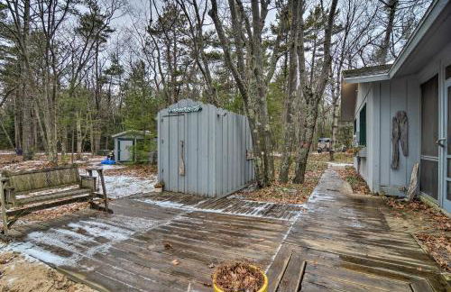 Idyllic Northport Cottage, Walk to Lakeside! - Foto 36