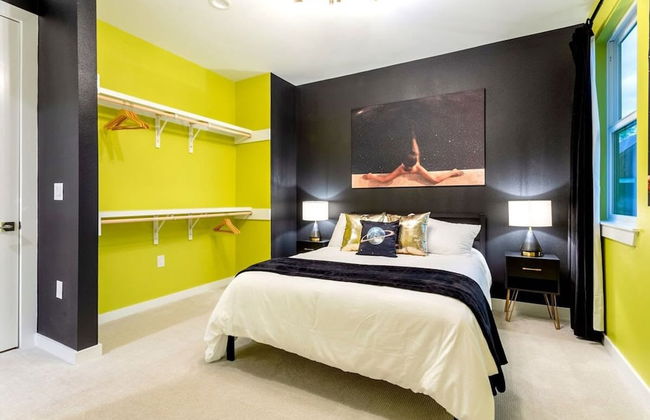 5 000 SQ FT Private 10br Compound DT 6 Min Drive - Photo 60